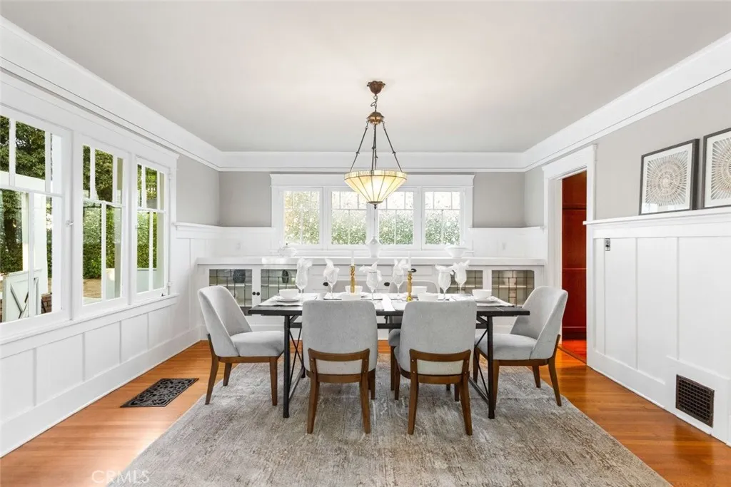 450 W Sierra Madre Avenue, Glendora, California 91741 home-pic-1